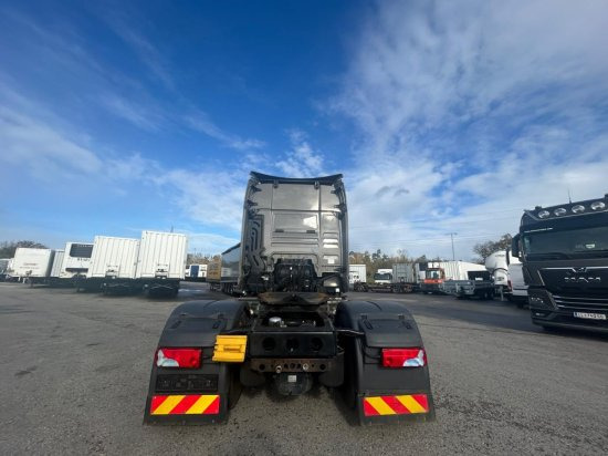 MAN TGX 18.510 4x2, XXL, Intarder, Euro 6 Schubbodenhydraulik New Model TG3 - Tegljač: slika MAN TGX 18.510 4x2, XXL, Intarder, Euro 6 Schubbodenhydraulik New Model TG3 - Tegljač MAN TGX 18.510 4x2, XXL, Intarder, Euro 6 Schubbodenhydraulik New Model TG3 - Tegljač: slika MAN TGX 18.510 4x2, XXL, Intarder, Euro 6 Schubbodenhydraulik New Model TG3 - Tegljač