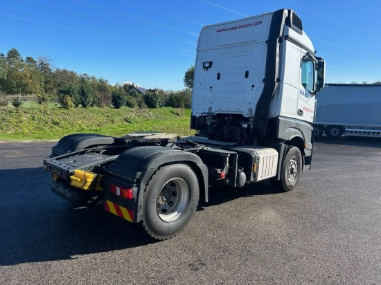 Mercedes-Benz Actros 1851 4x4H, Retarder, Hydraulik, - Tegljač: slika Mercedes-Benz Actros 1851 4x4H, Retarder, Hydraulik, - Tegljač Mercedes-Benz Actros 1851 4x4H, Retarder, Hydraulik, - Tegljač: slika Mercedes-Benz Actros 1851 4x4H, Retarder, Hydraulik, - Tegljač