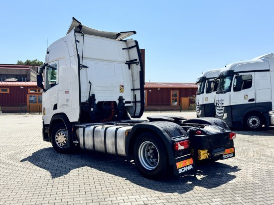 Scania R450 DC 13 164 Euro 6 Highline Retarder - Tegljač: slika Scania R450 DC 13 164 Euro 6 Highline Retarder - Tegljač Scania R450 DC 13 164 Euro 6 Highline Retarder - Tegljač: slika Scania R450 DC 13 164 Euro 6 Highline Retarder - Tegljač
