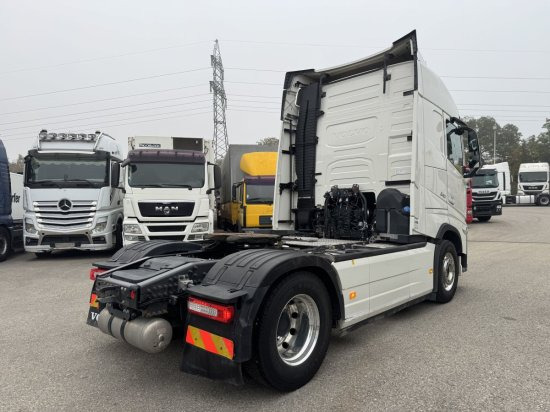 Volvo FH 13.540 XL, Vollluft, Hydraulik, Standklima, E6 - Tegljač: slika Volvo FH 13.540 XL, Vollluft, Hydraulik, Standklima, E6 - Tegljač Volvo FH 13.540 XL, Vollluft, Hydraulik, Standklima, E6 - Tegljač: slika Volvo FH 13.540 XL, Vollluft, Hydraulik, Standklima, E6 - Tegljač