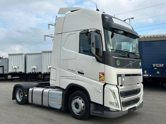 Volvo FH 500 E6, Low Deck, I-Shift, Voll-Luft, Standklima - Tegljač: slika Volvo FH 500 E6, Low Deck, I-Shift, Voll-Luft, Standklima - Tegljač Volvo FH 500 E6, Low Deck, I-Shift, Voll-Luft, Standklima - Tegljač: slika Volvo FH 500 E6, Low Deck, I-Shift, Voll-Luft, Standklima - Tegljač