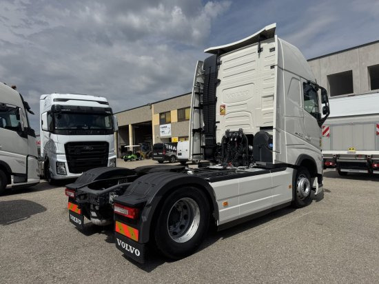 Volvo FH 500, Retarder, XL - Tegljač: slika Volvo FH 500, Retarder, XL - Tegljač Volvo FH 500, Retarder, XL - Tegljač: slika Volvo FH 500, Retarder, XL - Tegljač