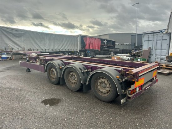 Web Trailer LPRS24 Heckschieber 1x20 ft 2x20 ft 1x40 ft - Transporter kontejnera/ Poluprikolica s izmjenjivim sanducima: slika Web Trailer LPRS24 Heckschieber 1x20 ft 2x20 ft 1x40 ft - Transporter kontejnera/ Poluprikolica s izmjenjivim sanducima Web Trailer LPRS24 Heckschieber 1x20 ft 2x20 ft 1x40 ft - Transporter kontejnera/ Poluprikolica s izmjenjivim sanducima: slika Web Trailer LPRS24 Heckschieber 1x20 ft 2x20 ft 1x40 ft - Transporter kontejnera/ Poluprikolica s izmjenjivim sanducima