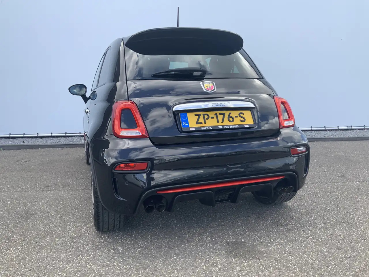 Fiat 500C Abarth 1.4 T-Jet 595 Automaat Euro 6 - Kabriolet: slika Fiat 500C Abarth 1.4 T-Jet 595 Automaat Euro 6 - Kabriolet Fiat 500C Abarth 1.4 T-Jet 595 Automaat Euro 6 - Kabriolet: slika Fiat 500C Abarth 1.4 T-Jet 595 Automaat Euro 6 - Kabriolet