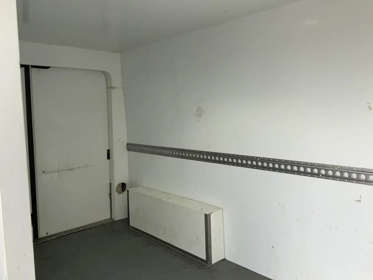 Ford Transit 350 2.0 TDCI L3H2 Trend Koelauto & Vries Automaat - Dostavno vozilo hladnjača: slika Ford Transit 350 2.0 TDCI L3H2 Trend Koelauto & Vries Automaat - Dostavno vozilo hladnjača Ford Transit 350 2.0 TDCI L3H2 Trend Koelauto & Vries Automaat - Dostavno vozilo hladnjača: slika Ford Transit 350 2.0 TDCI L3H2 Trend Koelauto & Vries Automaat - Dostavno vozilo hladnjača