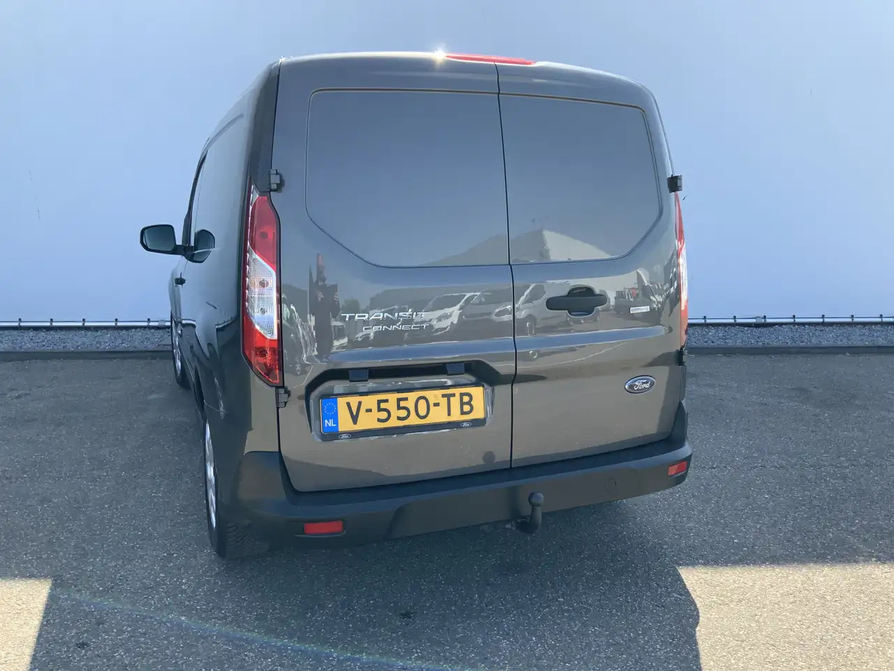 Ford Transit Connect 1.5 EcoBlue L1 Trend Airco Cruise 3 Zits Trekhaak - Mali kombi: slika Ford Transit Connect 1.5 EcoBlue L1 Trend Airco Cruise 3 Zits Trekhaak - Mali kombi Ford Transit Connect 1.5 EcoBlue L1 Trend Airco Cruise 3 Zits Trekhaak - Mali kombi: slika Ford Transit Connect 1.5 EcoBlue L1 Trend Airco Cruise 3 Zits Trekhaak - Mali kombi