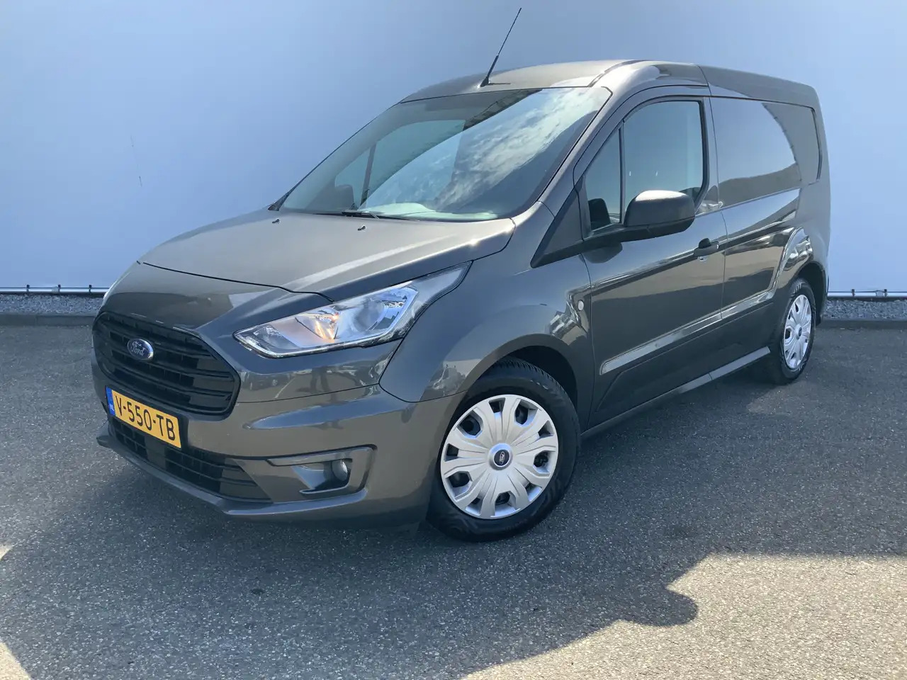 Ford Transit Connect 1.5 EcoBlue L1 Trend Airco Cruise 3 Zits Trekhaak - Mali kombi: slika Ford Transit Connect 1.5 EcoBlue L1 Trend Airco Cruise 3 Zits Trekhaak - Mali kombi Ford Transit Connect 1.5 EcoBlue L1 Trend Airco Cruise 3 Zits Trekhaak - Mali kombi: slika Ford Transit Connect 1.5 EcoBlue L1 Trend Airco Cruise 3 Zits Trekhaak - Mali kombi