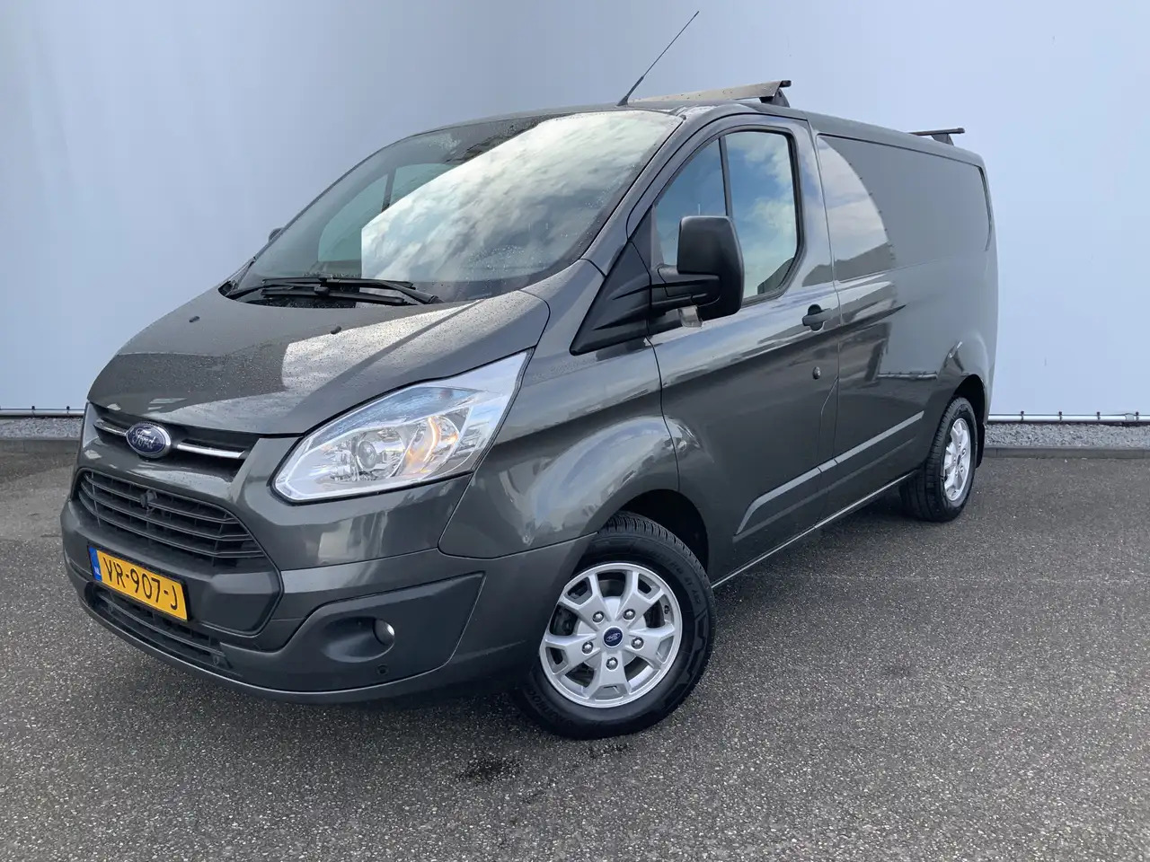 Ford Transit Custom 270 2.2 TDCI L1H1 Trend Airco Camera Cruise Dakdra - Mali kombi: slika Ford Transit Custom 270 2.2 TDCI L1H1 Trend Airco Camera Cruise Dakdra - Mali kombi Ford Transit Custom 270 2.2 TDCI L1H1 Trend Airco Camera Cruise Dakdra - Mali kombi: slika Ford Transit Custom 270 2.2 TDCI L1H1 Trend Airco Camera Cruise Dakdra - Mali kombi