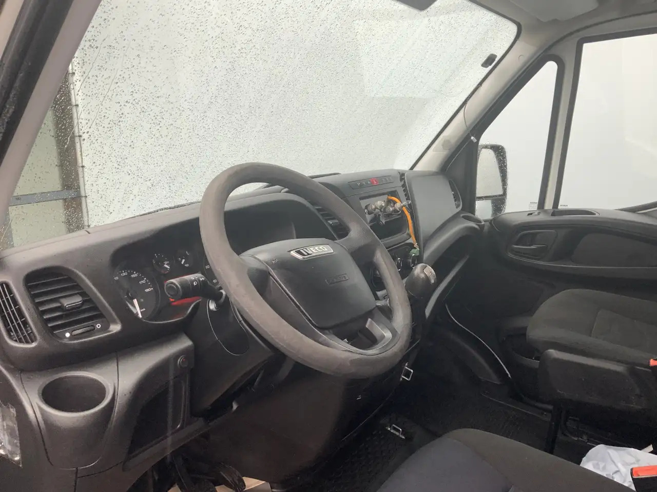 Iveco Daily 35S12 2.3 345 VriesAuto 10 deuren _40 gr onder 0, - Dostavno vozilo hladnjača: slika Iveco Daily 35S12 2.3 345 VriesAuto 10 deuren _40 gr onder 0, - Dostavno vozilo hladnjača Iveco Daily 35S12 2.3 345 VriesAuto 10 deuren _40 gr onder 0, - Dostavno vozilo hladnjača: slika Iveco Daily 35S12 2.3 345 VriesAuto 10 deuren _40 gr onder 0, - Dostavno vozilo hladnjača