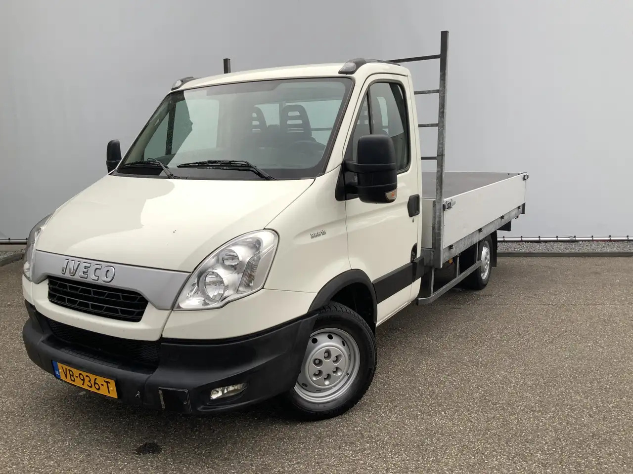 Iveco Daily 35S13 D 345 Pick Up Airco 3 Zits Trekhaak 3500 kg - Dostavno vozilo s ravnom platformom: slika Iveco Daily 35S13 D 345 Pick Up Airco 3 Zits Trekhaak 3500 kg - Dostavno vozilo s ravnom platformom Iveco Daily 35S13 D 345 Pick Up Airco 3 Zits Trekhaak 3500 kg - Dostavno vozilo s ravnom platformom: slika Iveco Daily 35S13 D 345 Pick Up Airco 3 Zits Trekhaak 3500 kg - Dostavno vozilo s ravnom platformom