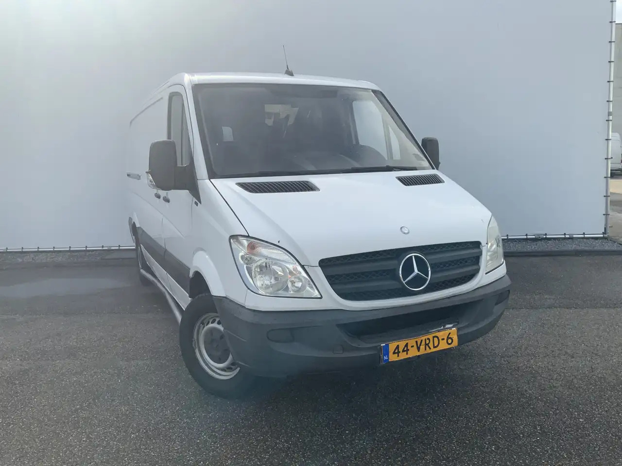 Zakup Mercedes-Benz 311 2.2 CDI 325 HDSprinter L2H1 Automaat 3 Zits Ai Mercedes-Benz 311 2.2 CDI 325 HDSprinter L2H1 Automaat 3 Zits Ai: slika Zakup Mercedes-Benz 311 2.2 CDI 325 HDSprinter L2H1 Automaat 3 Zits Ai Mercedes-Benz 311 2.2 CDI 325 HDSprinter L2H1 Automaat 3 Zits Ai