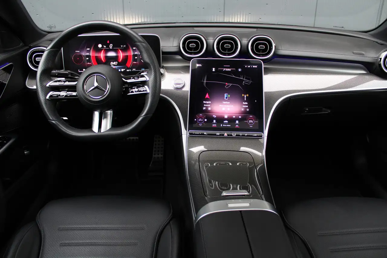 Mercedes-Benz C-klasse AMG-line (Nightpakket, Sfeerverlichting, - Limuzina: slika Mercedes-Benz C-klasse AMG-line (Nightpakket, Sfeerverlichting, - Limuzina Mercedes-Benz C-klasse AMG-line (Nightpakket, Sfeerverlichting, - Limuzina: slika Mercedes-Benz C-klasse AMG-line (Nightpakket, Sfeerverlichting, - Limuzina