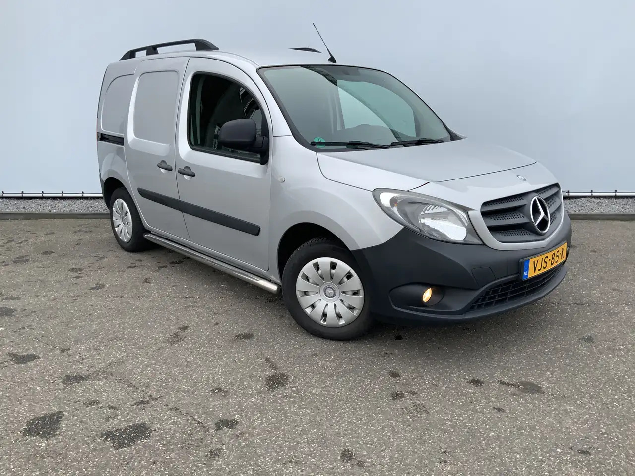 Zakup Mercedes-Benz Citan 109 CDI BlueEFFICIENCY Business Ambition Airco Tre Mercedes-Benz Citan 109 CDI BlueEFFICIENCY Business Ambition Airco Tre: slika Zakup Mercedes-Benz Citan 109 CDI BlueEFFICIENCY Business Ambition Airco Tre Mercedes-Benz Citan 109 CDI BlueEFFICIENCY Business Ambition Airco Tre