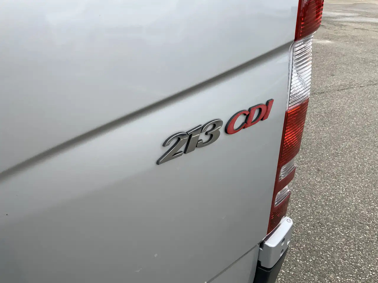 Mercedes-Benz Sprinter 213 2.2 CDI 325 L1H1 Airco Cruise Euro 4 - Furgon: slika Mercedes-Benz Sprinter 213 2.2 CDI 325 L1H1 Airco Cruise Euro 4 - Furgon Mercedes-Benz Sprinter 213 2.2 CDI 325 L1H1 Airco Cruise Euro 4 - Furgon: slika Mercedes-Benz Sprinter 213 2.2 CDI 325 L1H1 Airco Cruise Euro 4 - Furgon