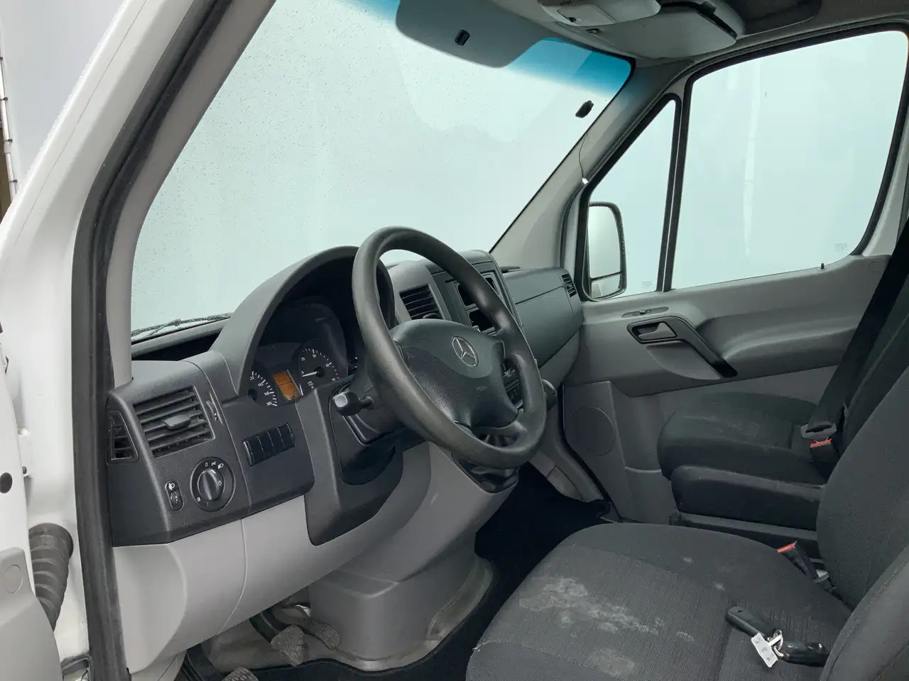Mercedes-Benz Sprinter 311 2.2 CDI 366 40 gr _0 ijswagen 10 Deuren Euro 6 - Dostavno vozilo hladnjača: slika Mercedes-Benz Sprinter 311 2.2 CDI 366 40 gr _0 ijswagen 10 Deuren Euro 6 - Dostavno vozilo hladnjača Mercedes-Benz Sprinter 311 2.2 CDI 366 40 gr _0 ijswagen 10 Deuren Euro 6 - Dostavno vozilo hladnjača: slika Mercedes-Benz Sprinter 311 2.2 CDI 366 40 gr _0 ijswagen 10 Deuren Euro 6 - Dostavno vozilo hladnjača