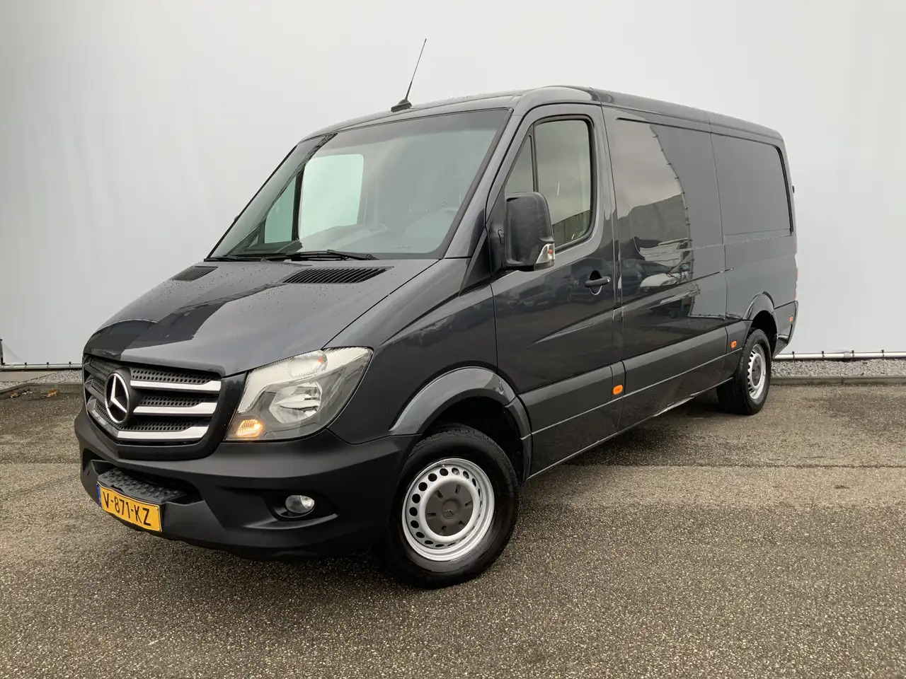 Mercedes-Benz Sprinter 311 2.2 CDI 366 L2H1 Airco 3 Zits Opstap& Trekhaak - Furgon: slika Mercedes-Benz Sprinter 311 2.2 CDI 366 L2H1 Airco 3 Zits Opstap& Trekhaak - Furgon Mercedes-Benz Sprinter 311 2.2 CDI 366 L2H1 Airco 3 Zits Opstap& Trekhaak - Furgon: slika Mercedes-Benz Sprinter 311 2.2 CDI 366 L2H1 Airco 3 Zits Opstap& Trekhaak - Furgon