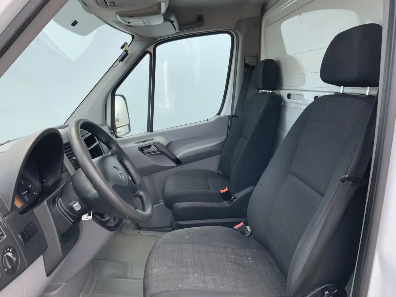 Mercedes-Benz Sprinter 311 2.2 CDI 366 ijsAuto - 40 C. Deuren 10 Euro 6 - Dostavno vozilo hladnjača: slika Mercedes-Benz Sprinter 311 2.2 CDI 366 ijsAuto - 40 C. Deuren 10 Euro 6 - Dostavno vozilo hladnjača Mercedes-Benz Sprinter 311 2.2 CDI 366 ijsAuto - 40 C. Deuren 10 Euro 6 - Dostavno vozilo hladnjača: slika Mercedes-Benz Sprinter 311 2.2 CDI 366 ijsAuto - 40 C. Deuren 10 Euro 6 - Dostavno vozilo hladnjača