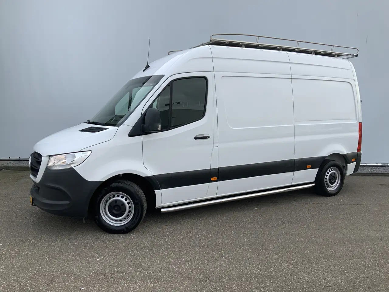 Mercedes-Benz Sprinter 311 2.2 CDI L2H2 Automaat Airco 3 Zits Imperiaal T - Furgon: slika Mercedes-Benz Sprinter 311 2.2 CDI L2H2 Automaat Airco 3 Zits Imperiaal T - Furgon Mercedes-Benz Sprinter 311 2.2 CDI L2H2 Automaat Airco 3 Zits Imperiaal T - Furgon: slika Mercedes-Benz Sprinter 311 2.2 CDI L2H2 Automaat Airco 3 Zits Imperiaal T - Furgon