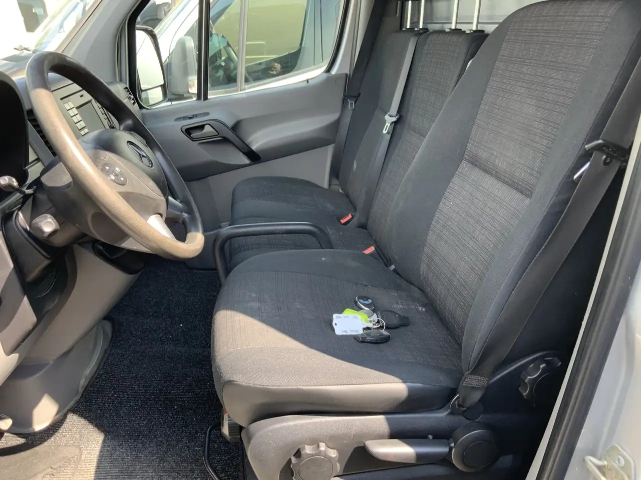 Mercedes-Benz Sprinter 313 2.2 CDI 366 HDAirco Alu Velg Side Bar Trekhaak - Furgon: slika Mercedes-Benz Sprinter 313 2.2 CDI 366 HDAirco Alu Velg Side Bar Trekhaak - Furgon Mercedes-Benz Sprinter 313 2.2 CDI 366 HDAirco Alu Velg Side Bar Trekhaak - Furgon: slika Mercedes-Benz Sprinter 313 2.2 CDI 366 HDAirco Alu Velg Side Bar Trekhaak - Furgon