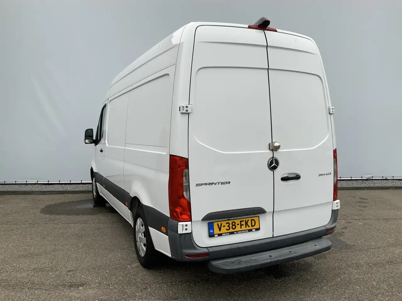Mercedes-Benz Sprinter 314 2.2 CDI L2H1 EURO VI-D Airco Camera 3 Zits Ext - Furgon: slika Mercedes-Benz Sprinter 314 2.2 CDI L2H1 EURO VI-D Airco Camera 3 Zits Ext - Furgon Mercedes-Benz Sprinter 314 2.2 CDI L2H1 EURO VI-D Airco Camera 3 Zits Ext - Furgon: slika Mercedes-Benz Sprinter 314 2.2 CDI L2H1 EURO VI-D Airco Camera 3 Zits Ext - Furgon