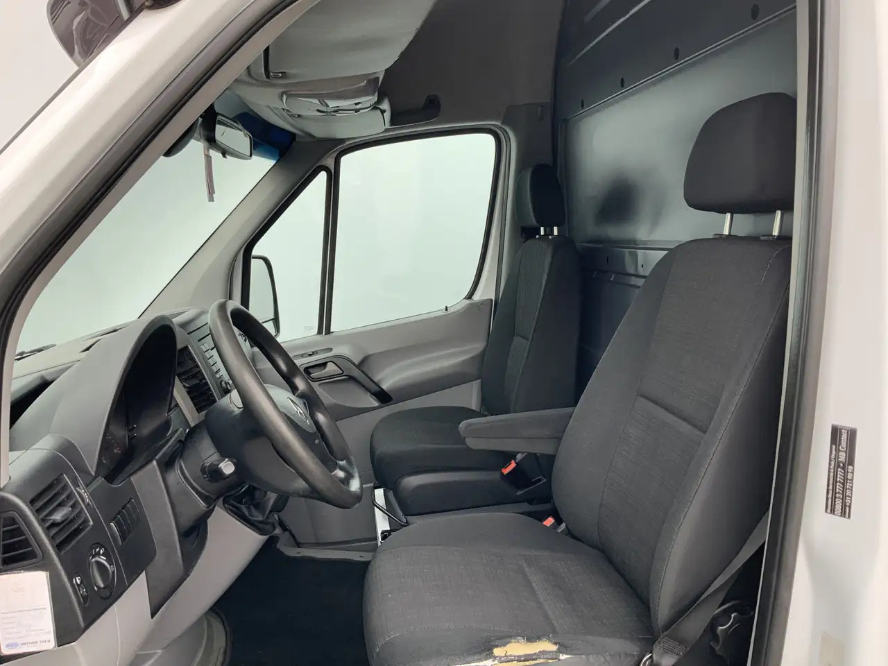 Mercedes-Benz Sprinter 513 2.2 CDI 366 L2H2 Dub Lucht Airco Camera Trekha - Furgon: slika Mercedes-Benz Sprinter 513 2.2 CDI 366 L2H2 Dub Lucht Airco Camera Trekha - Furgon Mercedes-Benz Sprinter 513 2.2 CDI 366 L2H2 Dub Lucht Airco Camera Trekha - Furgon: slika Mercedes-Benz Sprinter 513 2.2 CDI 366 L2H2 Dub Lucht Airco Camera Trekha - Furgon