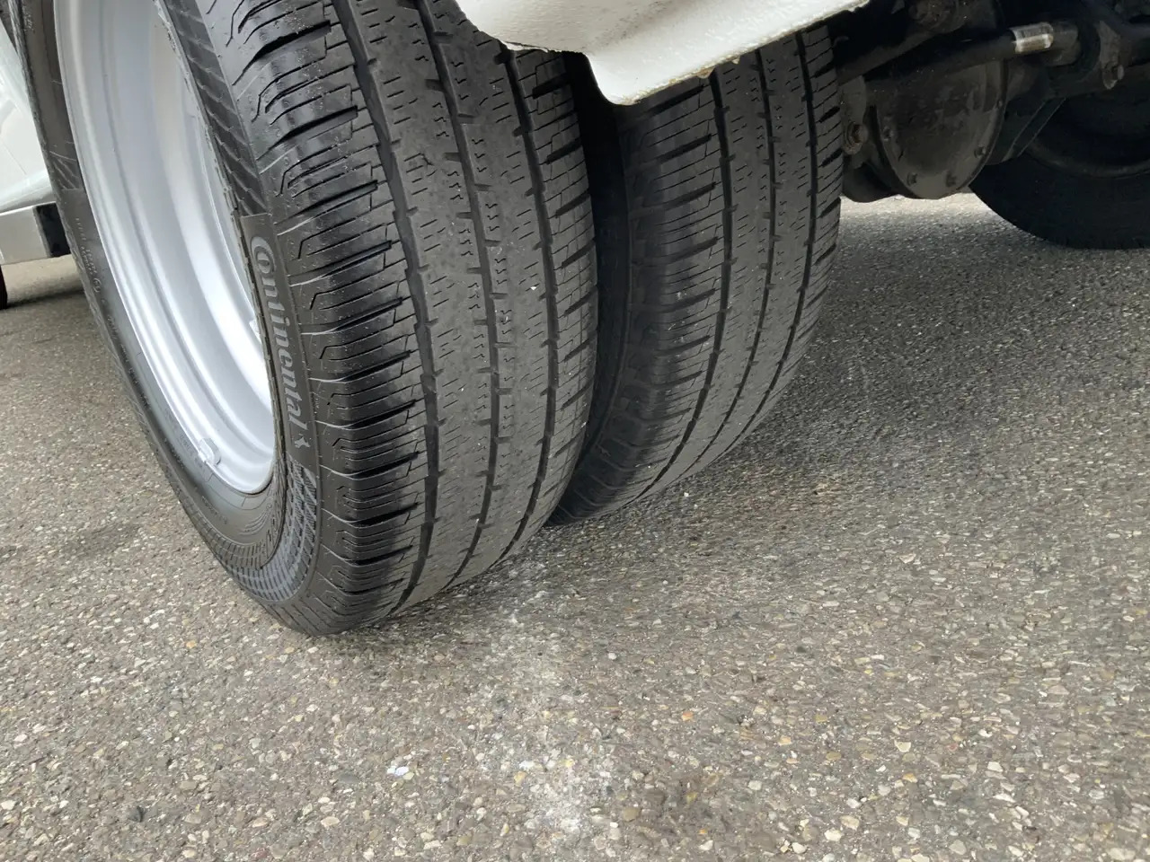 Mercedes-Benz Sprinter 513 2.2 CDI 366 L2H2 Dub Lucht Airco Camera Trekha - Furgon: slika Mercedes-Benz Sprinter 513 2.2 CDI 366 L2H2 Dub Lucht Airco Camera Trekha - Furgon Mercedes-Benz Sprinter 513 2.2 CDI 366 L2H2 Dub Lucht Airco Camera Trekha - Furgon: slika Mercedes-Benz Sprinter 513 2.2 CDI 366 L2H2 Dub Lucht Airco Camera Trekha - Furgon