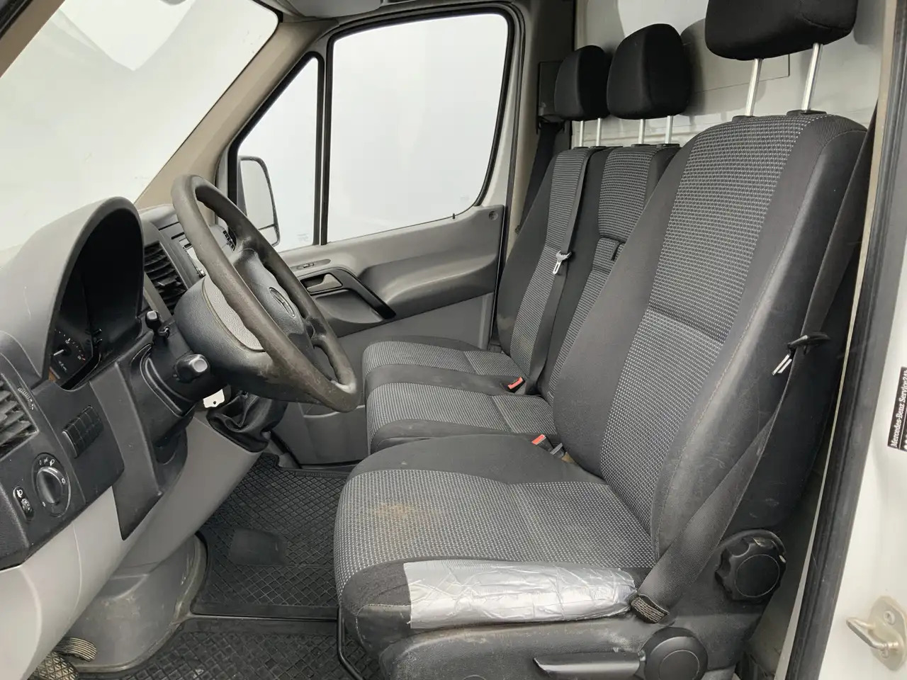 Mercedes-Benz Sprinter 513 2.2 CDI 432 Meubelbak & Deuren 3 Zits Cruise T - Dostavno vozilo sa zatvorenim sandukom: slika Mercedes-Benz Sprinter 513 2.2 CDI 432 Meubelbak & Deuren 3 Zits Cruise T - Dostavno vozilo sa zatvorenim sandukom Mercedes-Benz Sprinter 513 2.2 CDI 432 Meubelbak & Deuren 3 Zits Cruise T - Dostavno vozilo sa zatvorenim sandukom: slika Mercedes-Benz Sprinter 513 2.2 CDI 432 Meubelbak & Deuren 3 Zits Cruise T - Dostavno vozilo sa zatvorenim sandukom