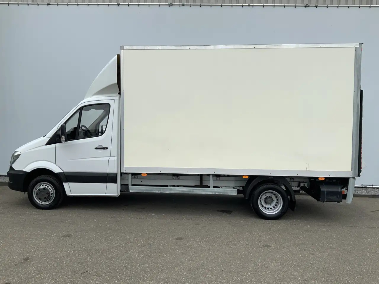 Mercedes-Benz Sprinter 513 2.2 CDI 432 Meubelbak&Lift Zijdeur Cruise 3 Zi - Dostavno vozilo sa zatvorenim sandukom: slika Mercedes-Benz Sprinter 513 2.2 CDI 432 Meubelbak&Lift Zijdeur Cruise 3 Zi - Dostavno vozilo sa zatvorenim sandukom Mercedes-Benz Sprinter 513 2.2 CDI 432 Meubelbak&Lift Zijdeur Cruise 3 Zi - Dostavno vozilo sa zatvorenim sandukom: slika Mercedes-Benz Sprinter 513 2.2 CDI 432 Meubelbak&Lift Zijdeur Cruise 3 Zi - Dostavno vozilo sa zatvorenim sandukom