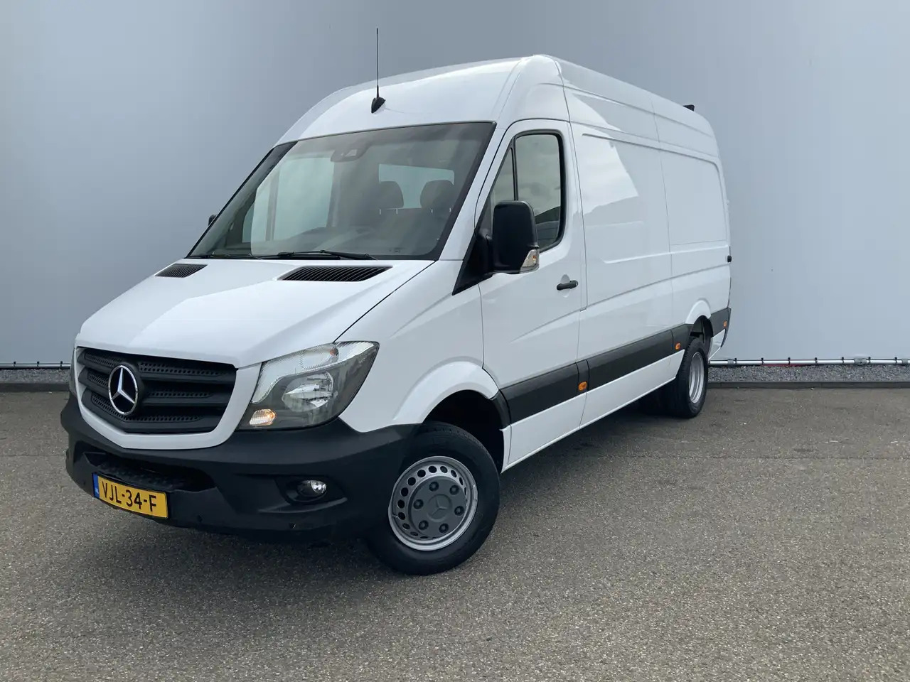 Mercedes-Benz Sprinter 516 2.2 CDI 366 L2H2 Camera Trekhaak 3500 kg Dub L - Furgon: slika Mercedes-Benz Sprinter 516 2.2 CDI 366 L2H2 Camera Trekhaak 3500 kg Dub L - Furgon Mercedes-Benz Sprinter 516 2.2 CDI 366 L2H2 Camera Trekhaak 3500 kg Dub L - Furgon: slika Mercedes-Benz Sprinter 516 2.2 CDI 366 L2H2 Camera Trekhaak 3500 kg Dub L - Furgon