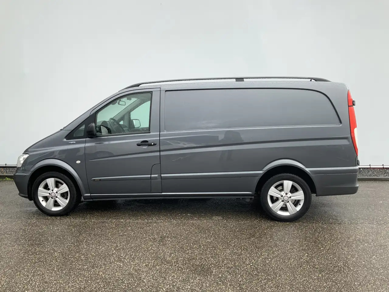 Mercedes-Benz Vito 116 CDI 320 Lang Automaat , Leer , Led , navi Comf - Furgon: slika Mercedes-Benz Vito 116 CDI 320 Lang Automaat , Leer , Led , navi Comf - Furgon Mercedes-Benz Vito 116 CDI 320 Lang Automaat , Leer , Led , navi Comf - Furgon: slika Mercedes-Benz Vito 116 CDI 320 Lang Automaat , Leer , Led , navi Comf - Furgon