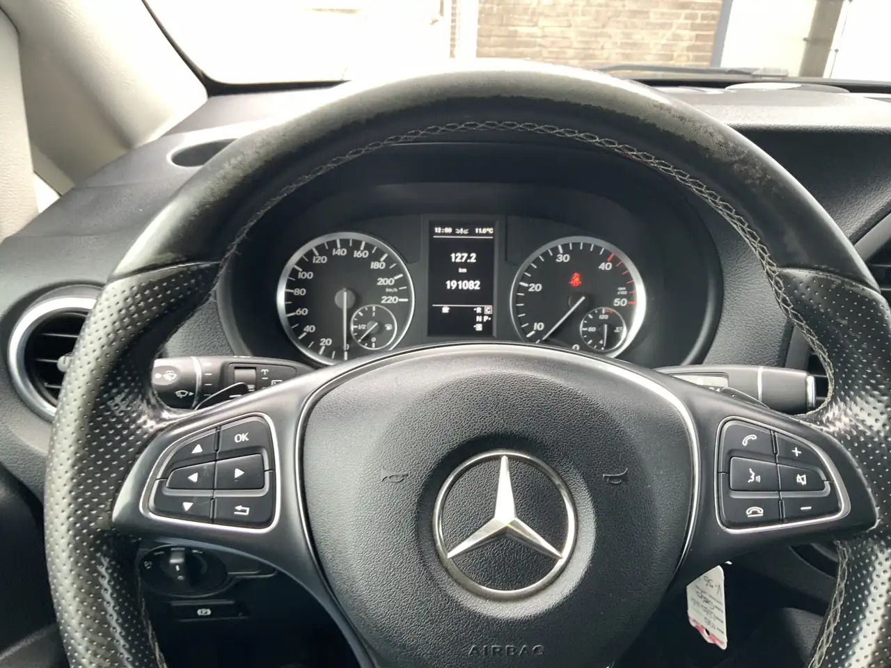 Mercedes-Benz Vito 116 CDI Lang Automaat Airco Cruise Camera Trekhaak - Furgon: slika Mercedes-Benz Vito 116 CDI Lang Automaat Airco Cruise Camera Trekhaak - Furgon Mercedes-Benz Vito 116 CDI Lang Automaat Airco Cruise Camera Trekhaak - Furgon: slika Mercedes-Benz Vito 116 CDI Lang Automaat Airco Cruise Camera Trekhaak - Furgon