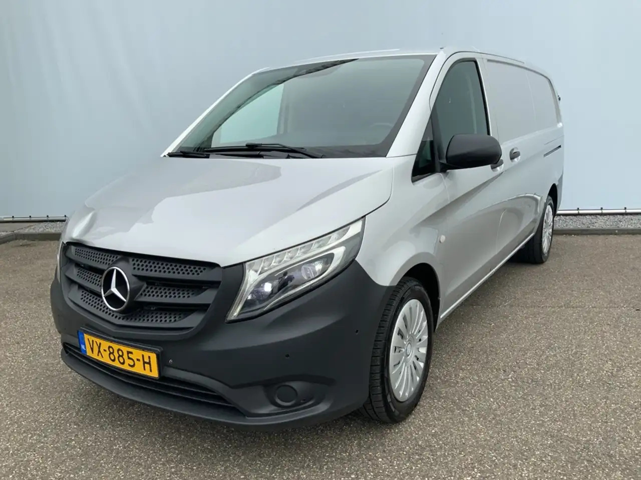 Mercedes-Benz Vito 119 CDI Lang Automaat Airco Cruise Trekhaak 2500 k - Furgon: slika Mercedes-Benz Vito 119 CDI Lang Automaat Airco Cruise Trekhaak 2500 k - Furgon Mercedes-Benz Vito 119 CDI Lang Automaat Airco Cruise Trekhaak 2500 k - Furgon: slika Mercedes-Benz Vito 119 CDI Lang Automaat Airco Cruise Trekhaak 2500 k - Furgon