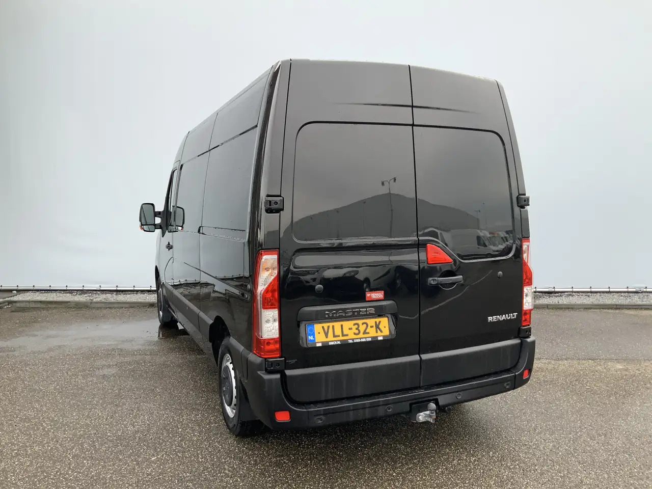 Renault Master T35 2.3 dCi 150 L2H2 Airco Cruise 3 Zits Camera Tr - Furgon: slika Renault Master T35 2.3 dCi 150 L2H2 Airco Cruise 3 Zits Camera Tr - Furgon Renault Master T35 2.3 dCi 150 L2H2 Airco Cruise 3 Zits Camera Tr - Furgon: slika Renault Master T35 2.3 dCi 150 L2H2 Airco Cruise 3 Zits Camera Tr - Furgon