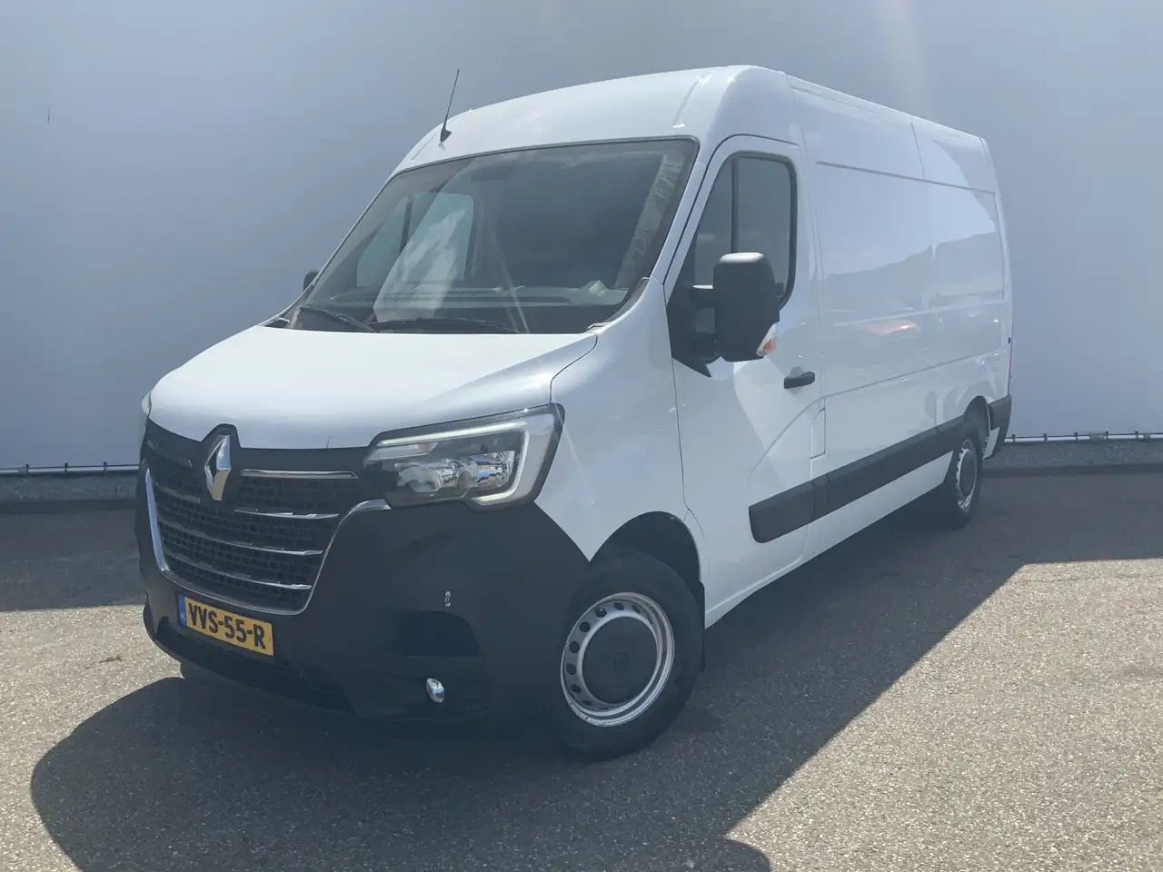 Renault Master T35 2.3 dCi 150 L2H2 Energy Work Edition Airco Cru - Furgon: slika Renault Master T35 2.3 dCi 150 L2H2 Energy Work Edition Airco Cru - Furgon Renault Master T35 2.3 dCi 150 L2H2 Energy Work Edition Airco Cru - Furgon: slika Renault Master T35 2.3 dCi 150 L2H2 Energy Work Edition Airco Cru - Furgon
