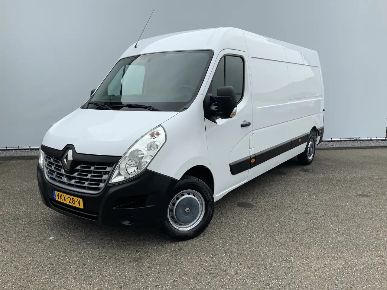Renault Master T35 2.3 dCi L3H3 Maxi Airco Cruise 3 Zts Camera Eu - Furgon: slika Renault Master T35 2.3 dCi L3H3 Maxi Airco Cruise 3 Zts Camera Eu - Furgon Renault Master T35 2.3 dCi L3H3 Maxi Airco Cruise 3 Zts Camera Eu - Furgon: slika Renault Master T35 2.3 dCi L3H3 Maxi Airco Cruise 3 Zts Camera Eu - Furgon