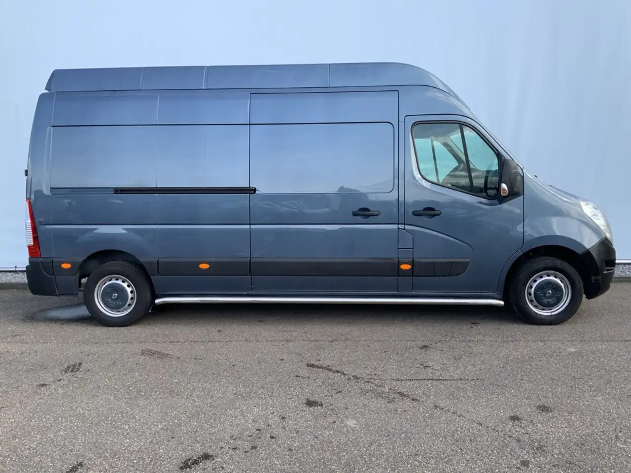 Renault Master T35 2.3 dCi L3H3 Maxi Airco Cruise Navi Side Bar E - Furgon: slika Renault Master T35 2.3 dCi L3H3 Maxi Airco Cruise Navi Side Bar E - Furgon Renault Master T35 2.3 dCi L3H3 Maxi Airco Cruise Navi Side Bar E - Furgon: slika Renault Master T35 2.3 dCi L3H3 Maxi Airco Cruise Navi Side Bar E - Furgon