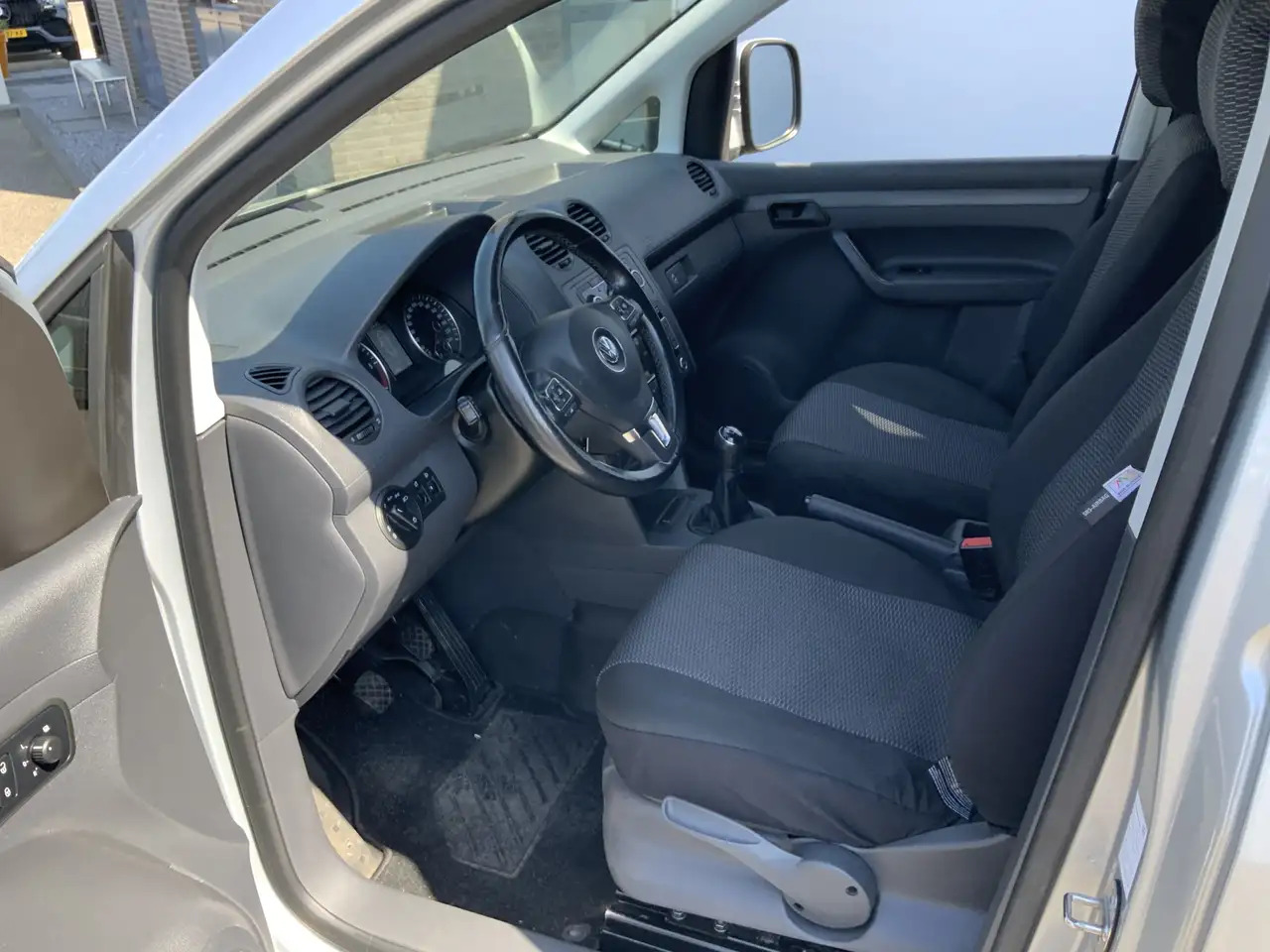 Volkswagen Caddy 1.6 TDI Airco Imperiaal Trekhaak 1400 kg navi Crui - Mali kombi: slika Volkswagen Caddy 1.6 TDI Airco Imperiaal Trekhaak 1400 kg navi Crui - Mali kombi Volkswagen Caddy 1.6 TDI Airco Imperiaal Trekhaak 1400 kg navi Crui - Mali kombi: slika Volkswagen Caddy 1.6 TDI Airco Imperiaal Trekhaak 1400 kg navi Crui - Mali kombi