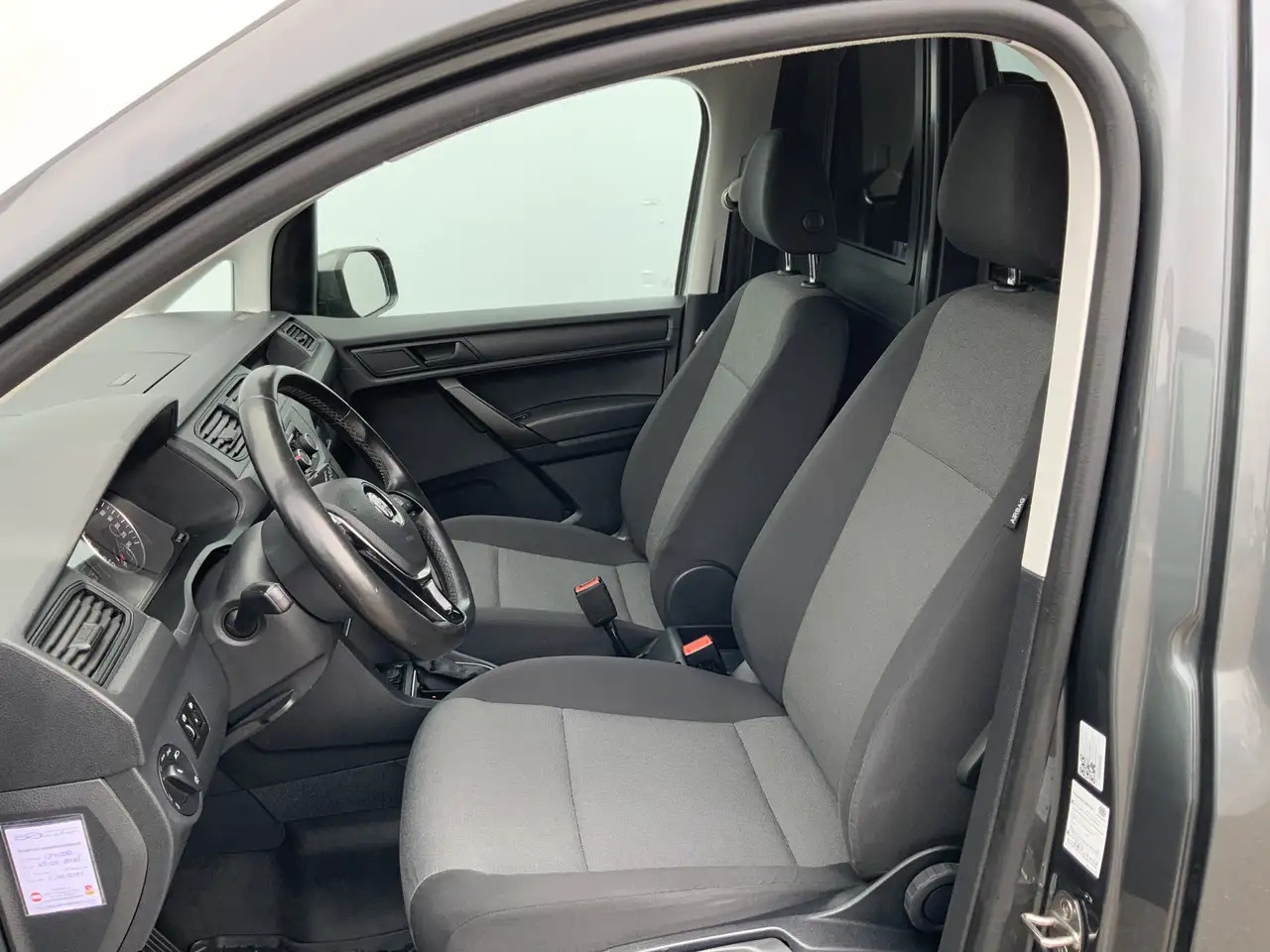 Volkswagen Caddy 2.0 TDI L2H1 AUTOMAAT BMT Maxi Exclusive Edition A - Mali kombi: slika Volkswagen Caddy 2.0 TDI L2H1 AUTOMAAT BMT Maxi Exclusive Edition A - Mali kombi Volkswagen Caddy 2.0 TDI L2H1 AUTOMAAT BMT Maxi Exclusive Edition A - Mali kombi: slika Volkswagen Caddy 2.0 TDI L2H1 AUTOMAAT BMT Maxi Exclusive Edition A - Mali kombi