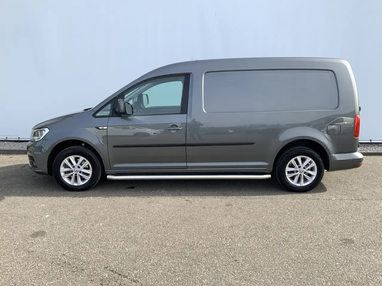 Volkswagen Caddy 2.0 TDI L2H1 BMT Maxi Exclusive Edtion Airco Navi - Furgon: slika Volkswagen Caddy 2.0 TDI L2H1 BMT Maxi Exclusive Edtion Airco Navi - Furgon Volkswagen Caddy 2.0 TDI L2H1 BMT Maxi Exclusive Edtion Airco Navi - Furgon: slika Volkswagen Caddy 2.0 TDI L2H1 BMT Maxi Exclusive Edtion Airco Navi - Furgon
