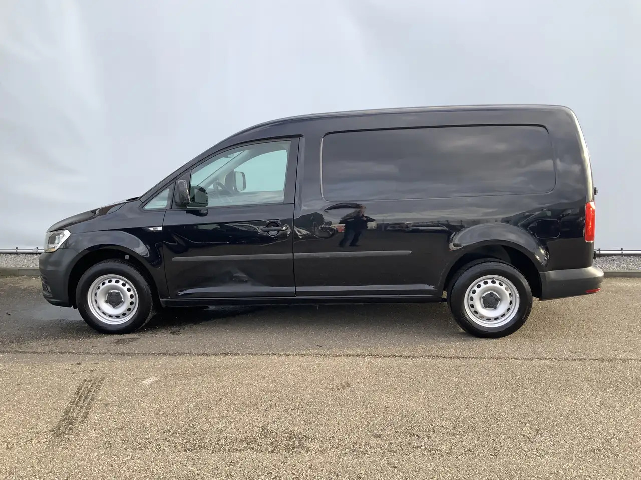 Volkswagen Caddy 2.0 TDI L2H1 BMT Maxi Highline Maxi Rond Om Schade - Mali kombi: slika Volkswagen Caddy 2.0 TDI L2H1 BMT Maxi Highline Maxi Rond Om Schade - Mali kombi Volkswagen Caddy 2.0 TDI L2H1 BMT Maxi Highline Maxi Rond Om Schade - Mali kombi: slika Volkswagen Caddy 2.0 TDI L2H1 BMT Maxi Highline Maxi Rond Om Schade - Mali kombi