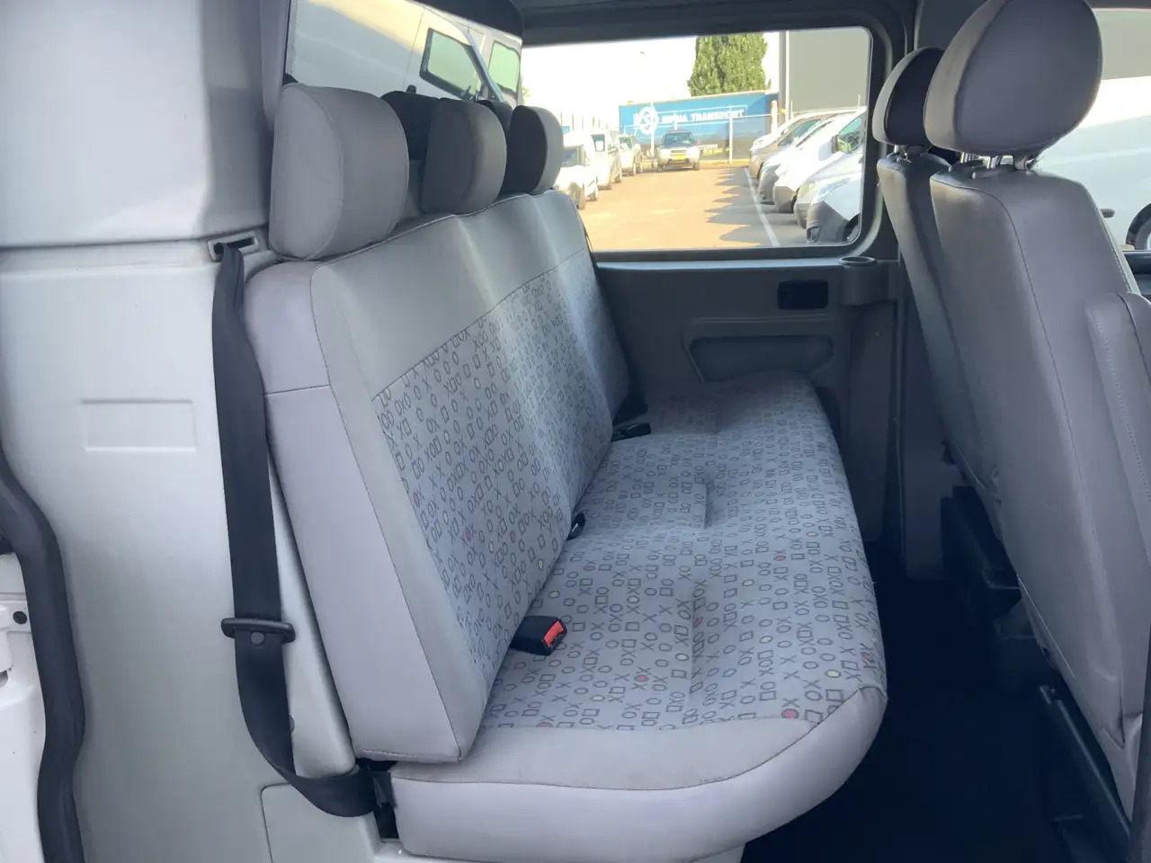 Volkswagen T5 Transporter 2.5 TDI 300 Budgetline Automaat DubCab Airco Trekh - Dostavno vozilo s dvostrukom kabinom: slika Volkswagen T5 Transporter 2.5 TDI 300 Budgetline Automaat DubCab Airco Trekh - Dostavno vozilo s dvostrukom kabinom Volkswagen T5 Transporter 2.5 TDI 300 Budgetline Automaat DubCab Airco Trekh - Dostavno vozilo s dvostrukom kabinom: slika Volkswagen T5 Transporter 2.5 TDI 300 Budgetline Automaat DubCab Airco Trekh - Dostavno vozilo s dvostrukom kabinom