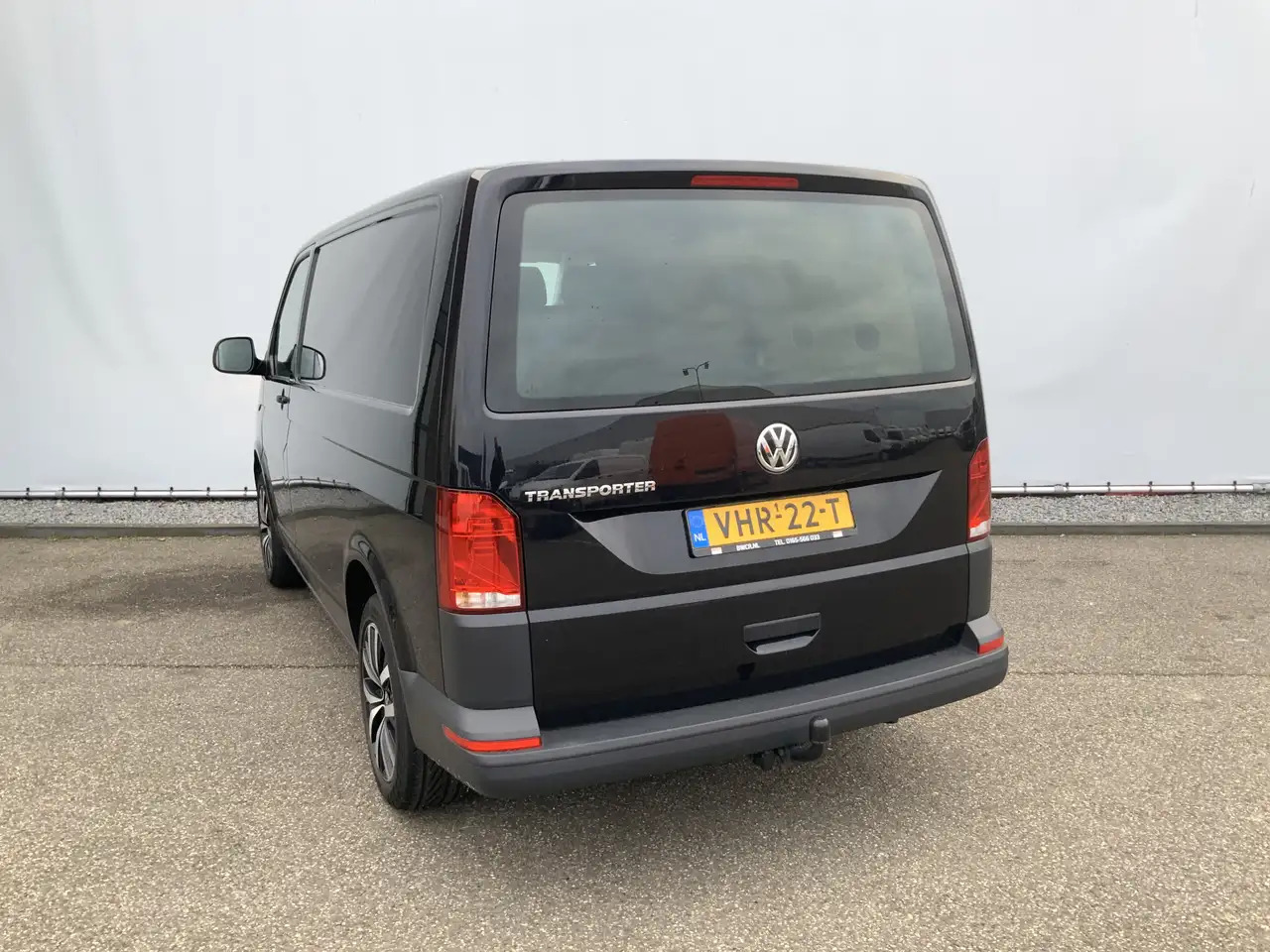 Volkswagen T6.1 Transporter 2.0 TDI L1H1 26 - Furgon: slika Volkswagen T6.1 Transporter 2.0 TDI L1H1 26 - Furgon Volkswagen T6.1 Transporter 2.0 TDI L1H1 26 - Furgon: slika Volkswagen T6.1 Transporter 2.0 TDI L1H1 26 - Furgon
