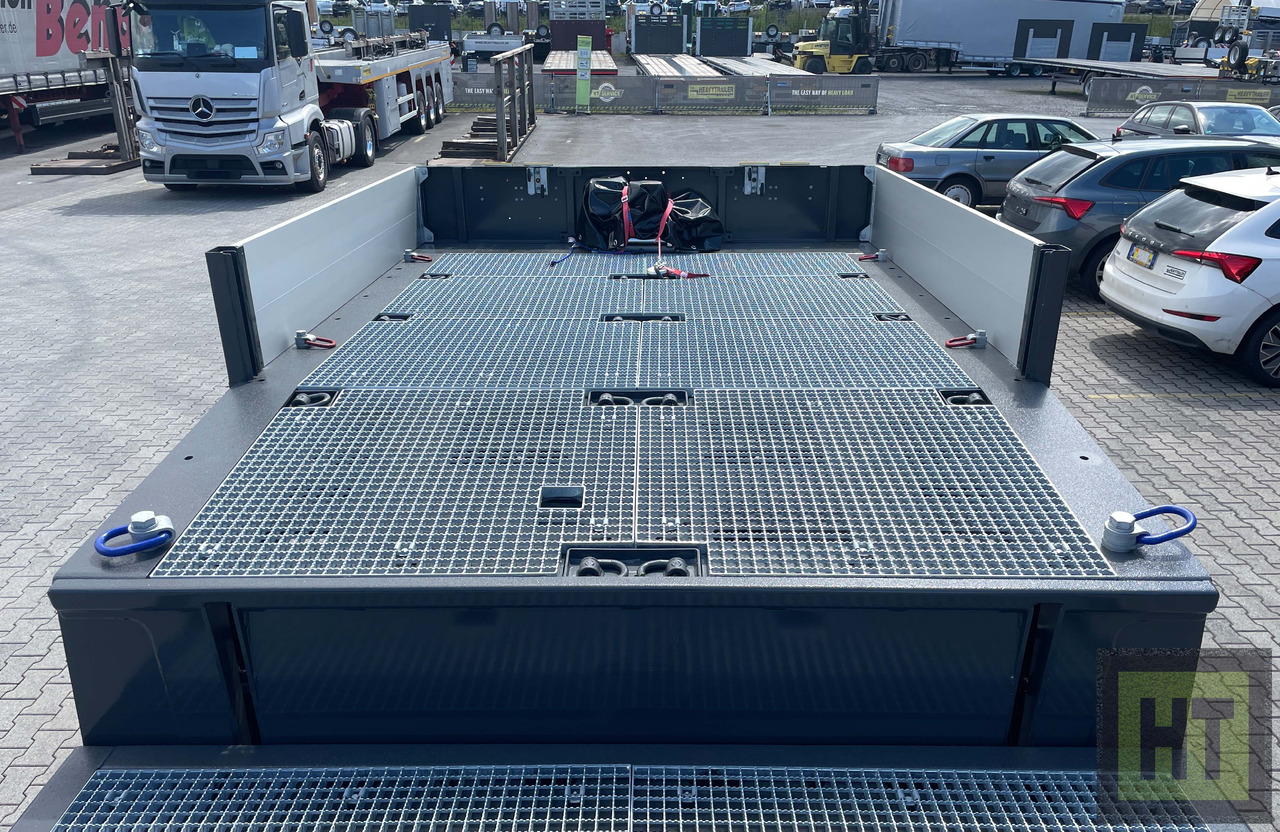 Faymonville 3-Achs-Semi-hydr.Ladeboden mit Rampen-Gitterrost - Poluprikolica s niskim utovarivačem: slika Faymonville 3-Achs-Semi-hydr.Ladeboden mit Rampen-Gitterrost - Poluprikolica s niskim utovarivačem Faymonville 3-Achs-Semi-hydr.Ladeboden mit Rampen-Gitterrost - Poluprikolica s niskim utovarivačem: slika Faymonville 3-Achs-Semi-hydr.Ladeboden mit Rampen-Gitterrost - Poluprikolica s niskim utovarivačem