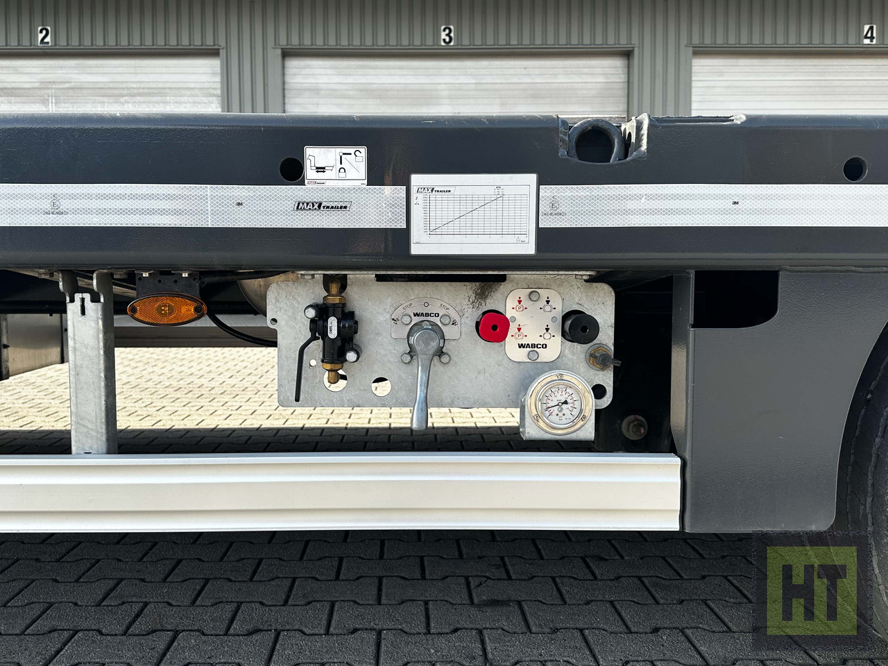 Faymonville MAX Trailer 2-Achs-Tele-Semi-Sattelauflieger-zwangsgelenkt - Poluprikolica s niskim utovarivačem: slika Faymonville MAX Trailer 2-Achs-Tele-Semi-Sattelauflieger-zwangsgelenkt - Poluprikolica s niskim utovarivačem Faymonville MAX Trailer 2-Achs-Tele-Semi-Sattelauflieger-zwangsgelenkt - Poluprikolica s niskim utovarivačem: slika Faymonville MAX Trailer 2-Achs-Tele-Semi-Sattelauflieger-zwangsgelenkt - Poluprikolica s niskim utovarivačem