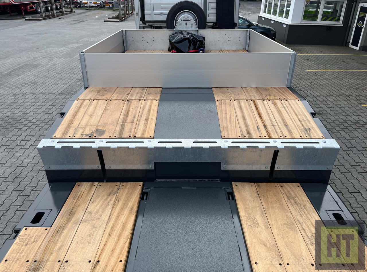 Faymonville MAX Trailer 3-Achs-Semi-hydr.Ladeboden mit Rampen-Holzbelag - Poluprikolica s niskim utovarivačem: slika Faymonville MAX Trailer 3-Achs-Semi-hydr.Ladeboden mit Rampen-Holzbelag - Poluprikolica s niskim utovarivačem Faymonville MAX Trailer 3-Achs-Semi-hydr.Ladeboden mit Rampen-Holzbelag - Poluprikolica s niskim utovarivačem: slika Faymonville MAX Trailer 3-Achs-Semi-hydr.Ladeboden mit Rampen-Holzbelag - Poluprikolica s niskim utovarivačem