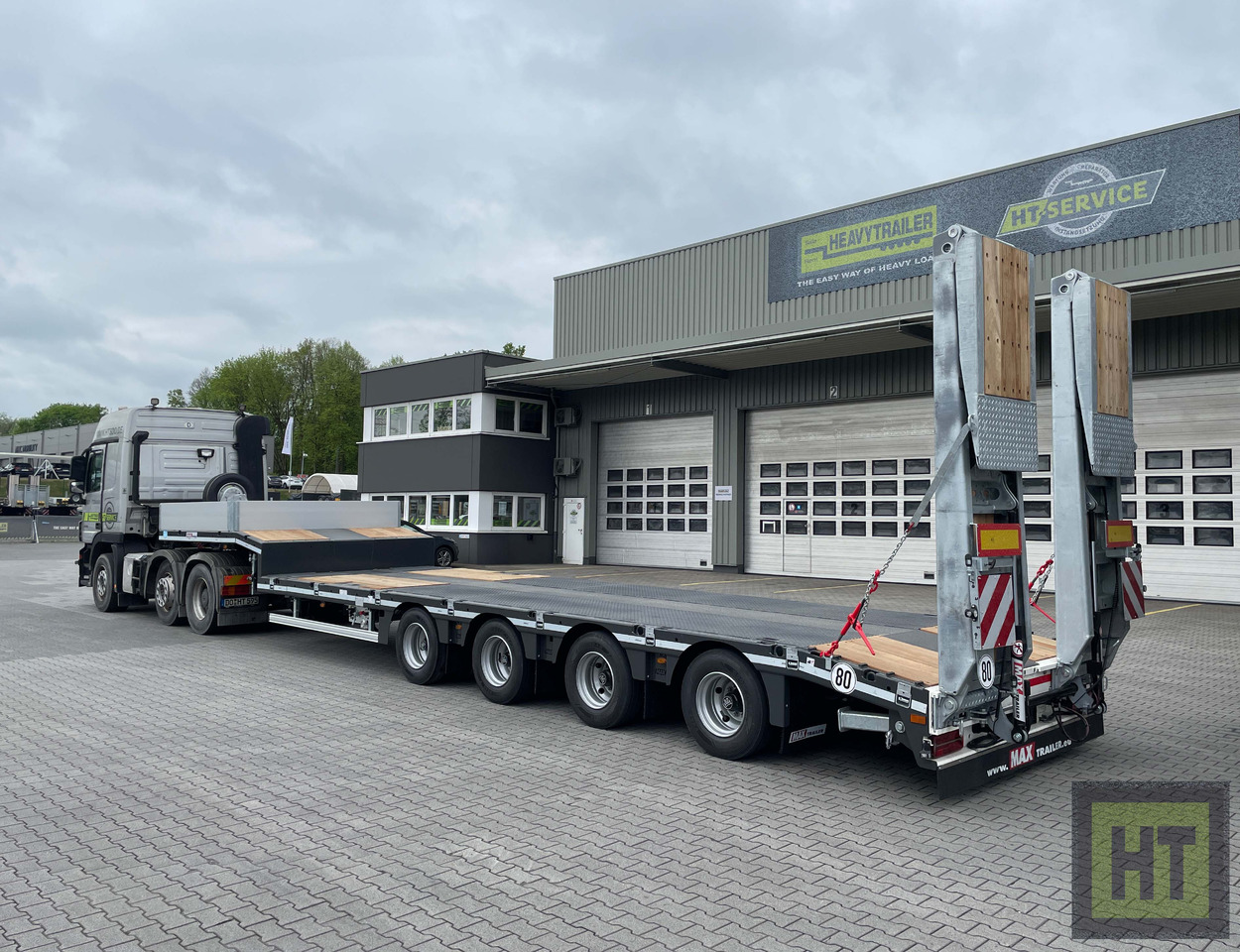 Novi Poluprikolica s niskim utovarivačem Faymonville MAX Trailer 4-Achs-Tele-Semi-Rampen-nachlaufgelenkt: slika Novi Poluprikolica s niskim utovarivačem Faymonville MAX Trailer 4-Achs-Tele-Semi-Rampen-nachlaufgelenkt Novi Poluprikolica s niskim utovarivačem Faymonville MAX Trailer 4-Achs-Tele-Semi-Rampen-nachlaufgelenkt: slika Novi Poluprikolica s niskim utovarivačem Faymonville MAX Trailer 4-Achs-Tele-Semi-Rampen-nachlaufgelenkt