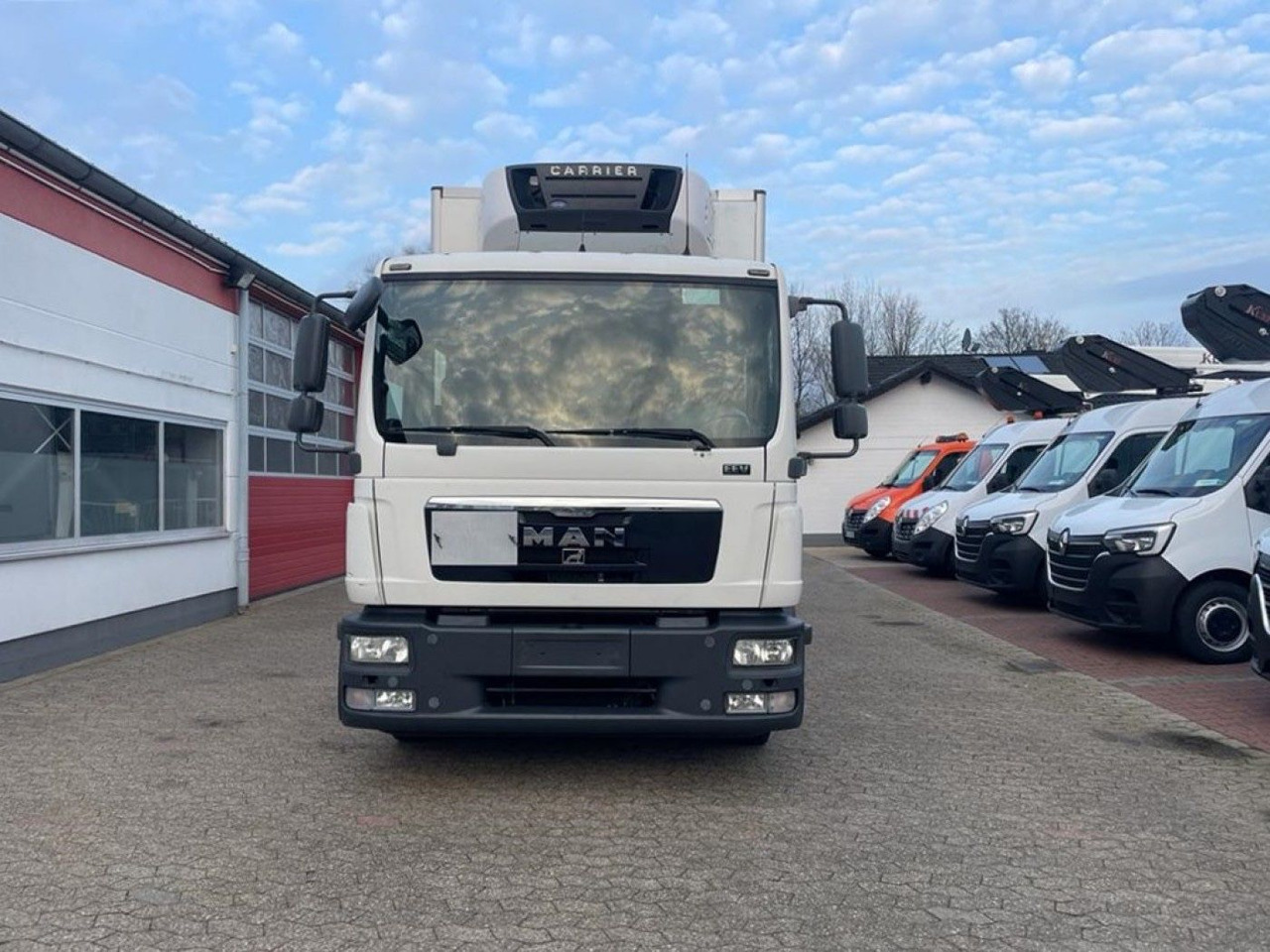 MAN TGL 10.220 Doka Tiefkühlkoffer LBW 1.5t - Kamion hladnjača: slika MAN TGL 10.220 Doka Tiefkühlkoffer LBW 1.5t - Kamion hladnjača MAN TGL 10.220 Doka Tiefkühlkoffer LBW 1.5t - Kamion hladnjača: slika MAN TGL 10.220 Doka Tiefkühlkoffer LBW 1.5t - Kamion hladnjača
