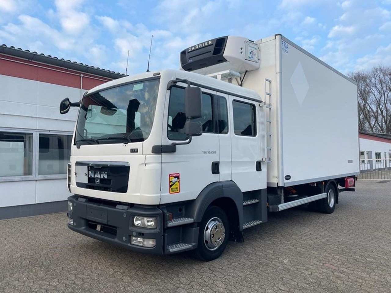 MAN TGL 10.220 Doka Tiefkühlkoffer LBW 1.5t - Kamion hladnjača: slika MAN TGL 10.220 Doka Tiefkühlkoffer LBW 1.5t - Kamion hladnjača MAN TGL 10.220 Doka Tiefkühlkoffer LBW 1.5t - Kamion hladnjača: slika MAN TGL 10.220 Doka Tiefkühlkoffer LBW 1.5t - Kamion hladnjača
