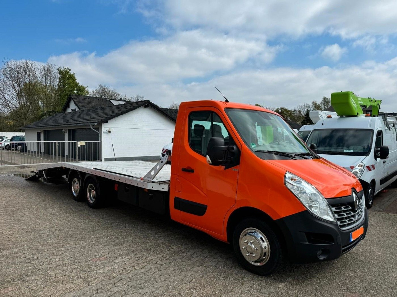 Renault Master Autotransporter - Kamion za vuču: slika Renault Master Autotransporter - Kamion za vuču Renault Master Autotransporter - Kamion za vuču: slika Renault Master Autotransporter - Kamion za vuču