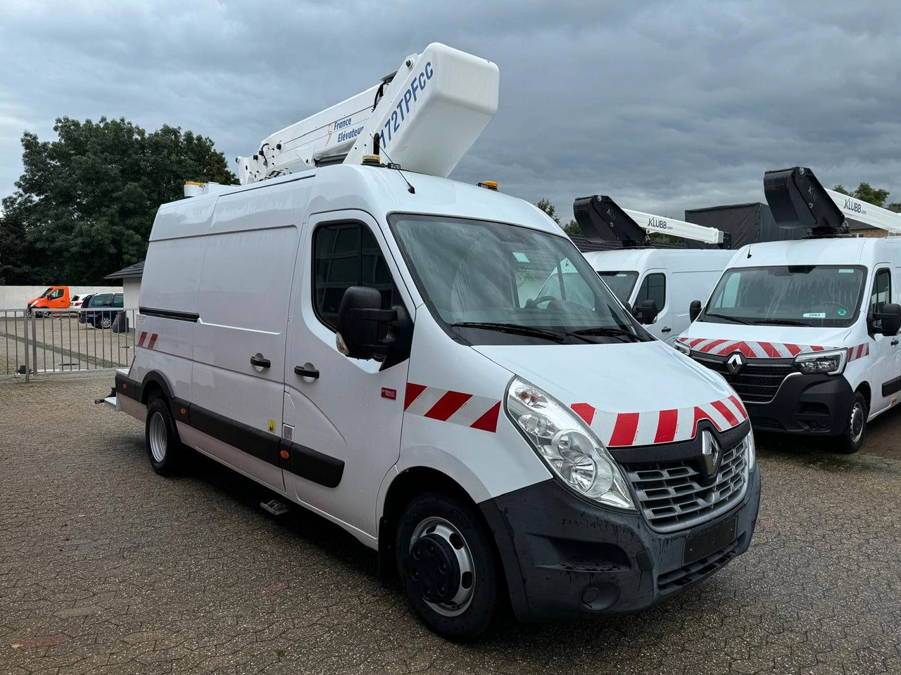 Renault Master L3H2 Steiger France Elévateur 172 TPFcc - Podizna platforma montirana na kamion: slika Renault Master L3H2 Steiger France Elévateur 172 TPFcc - Podizna platforma montirana na kamion Renault Master L3H2 Steiger France Elévateur 172 TPFcc - Podizna platforma montirana na kamion: slika Renault Master L3H2 Steiger France Elévateur 172 TPFcc - Podizna platforma montirana na kamion